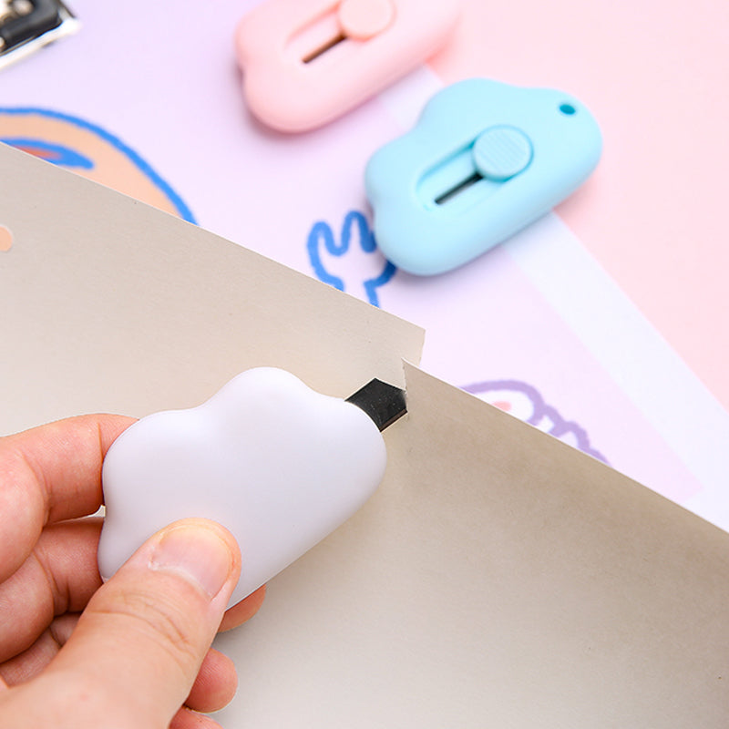 Mini Faca Retrátil - Com Formato De Nuvem